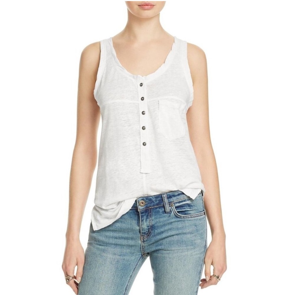 Women's White Sleeveless Top